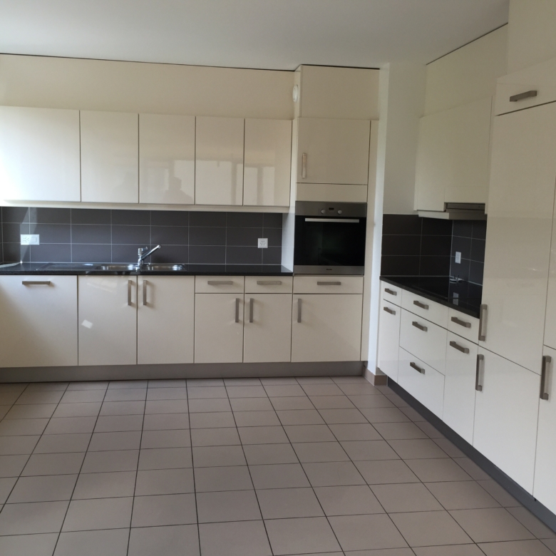 6‑room apartment, Geneva