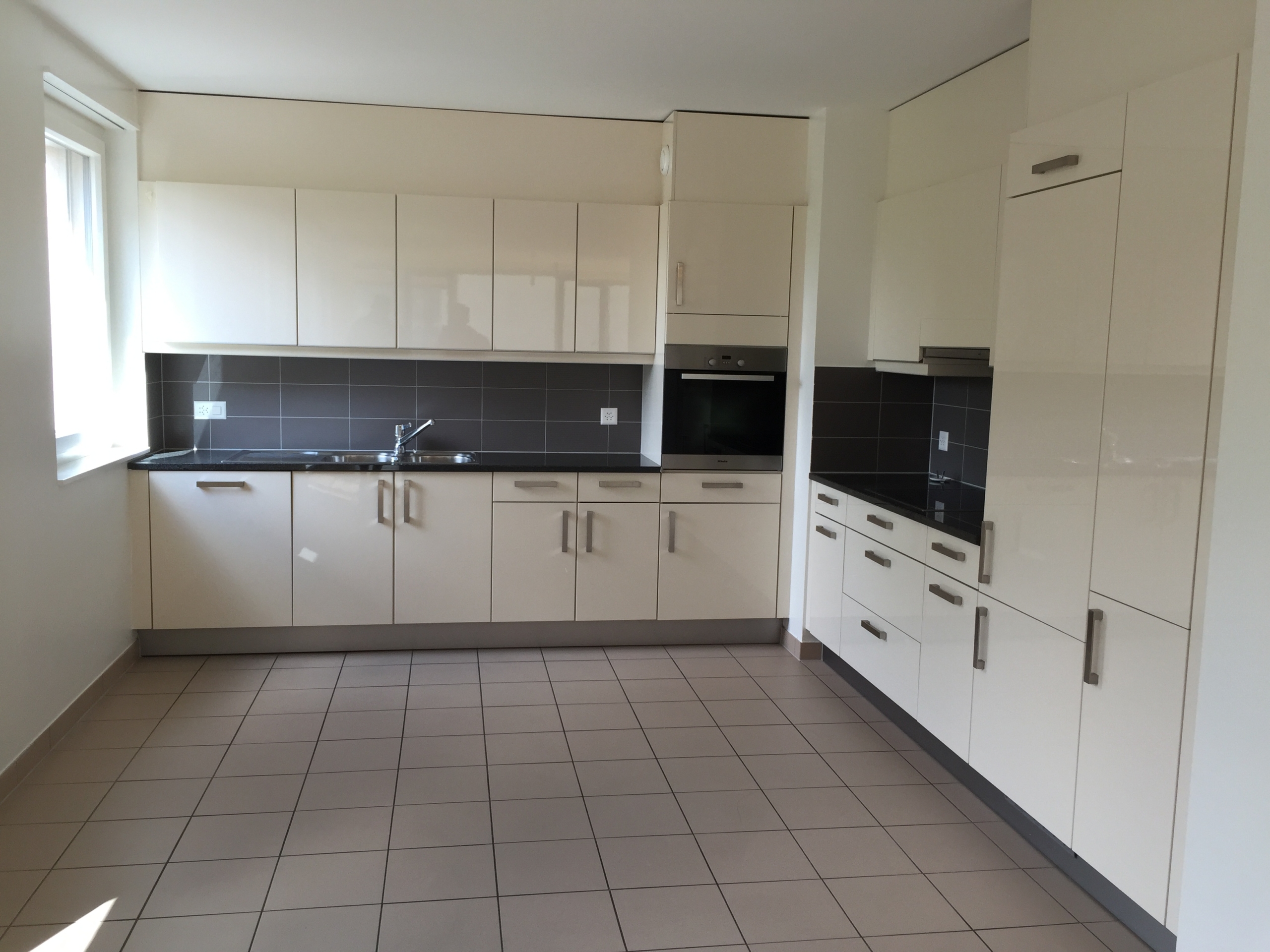 6‑room apartment, Geneva