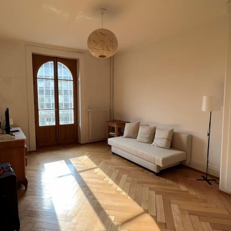 3‑room apartment on the 4th floor at 81 Rue de Lausanne, Geneva