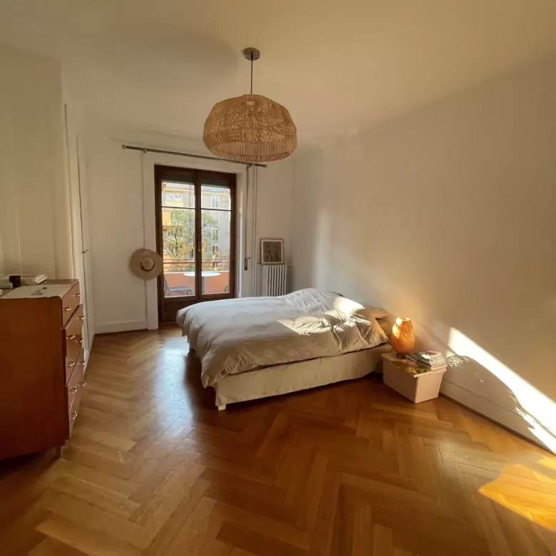 Bedroom, cross-through 4.5-room apartment, Geneva