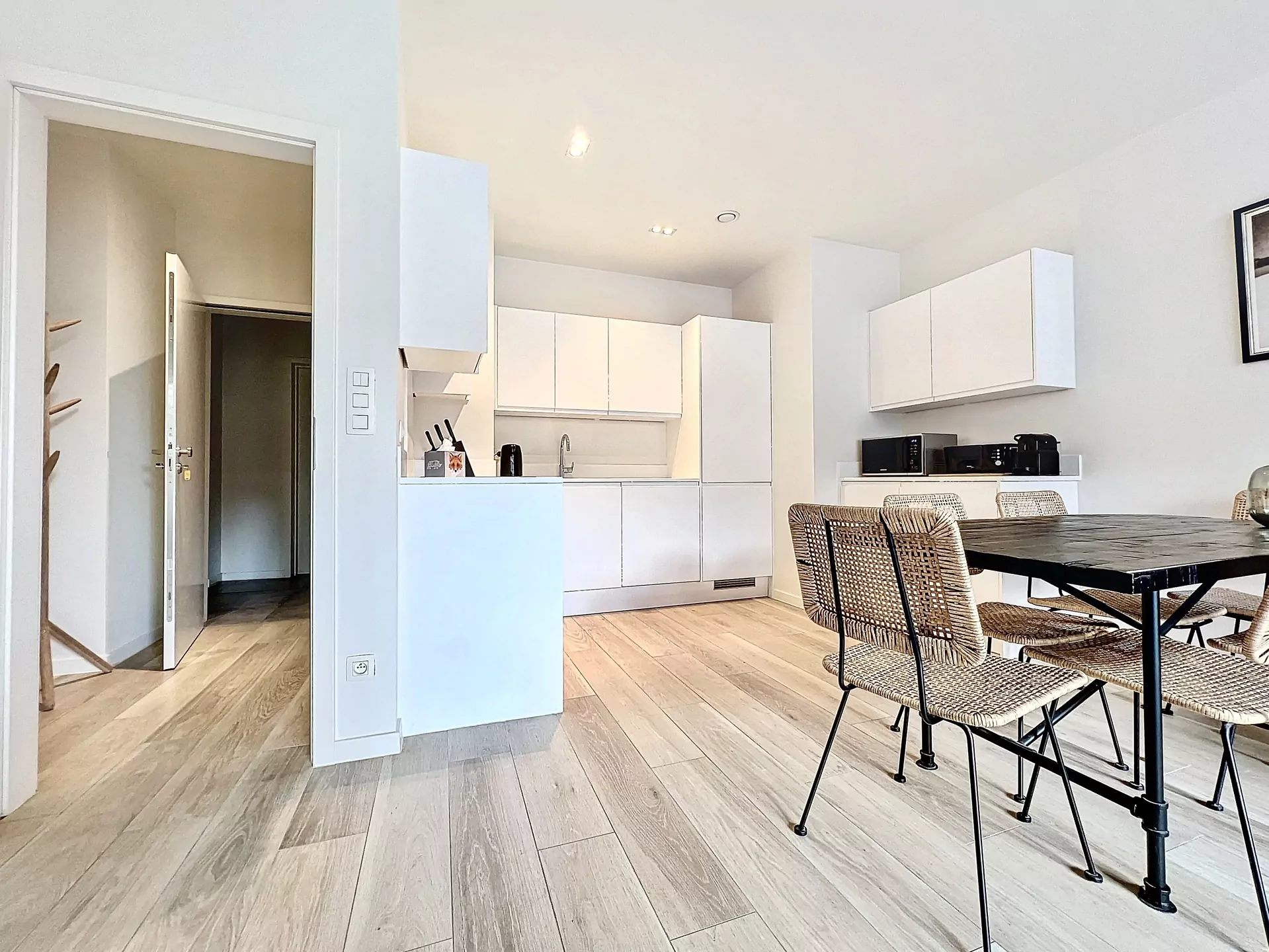 Appartement -MEUBLE 1 CHAMBRE au Coeur de Genève, 40 m²