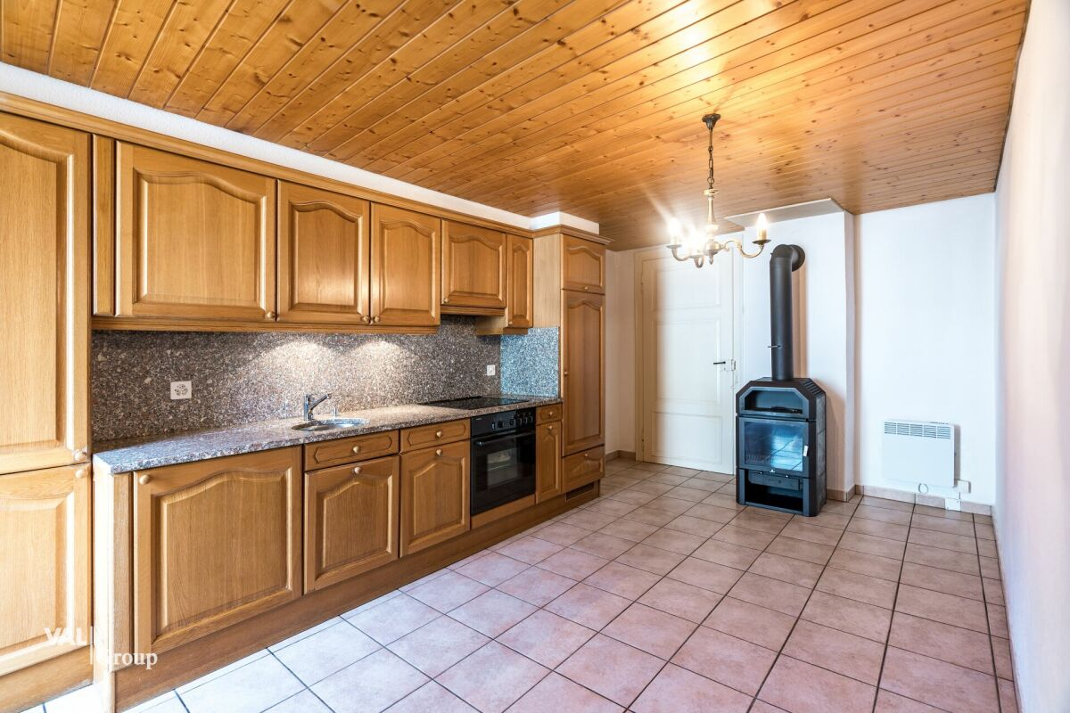 Quand nostalgie rime avec potentiel : un spacieux appartement de 4,5 pièces plein de charme