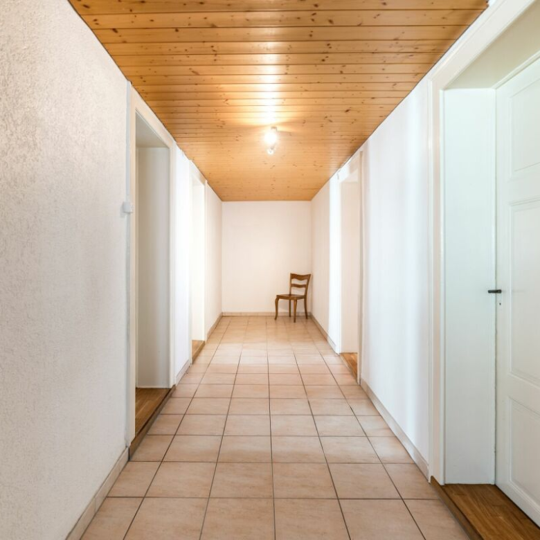 Quand nostalgie rime avec potentiel : un spacieux appartement de 4,5 pièces plein de charme