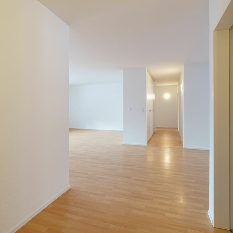 Helles Apartment mit Blick auf das Tal, in einem familienfreundlichen Viertel gelegen
