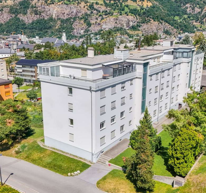 Helles Apartment mit Blick auf das Tal, in einem familienfreundlichen Viertel gelegen