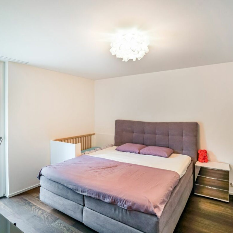 Lovely 2.5-room apartment with a large terrace, located in the heart of Bülach