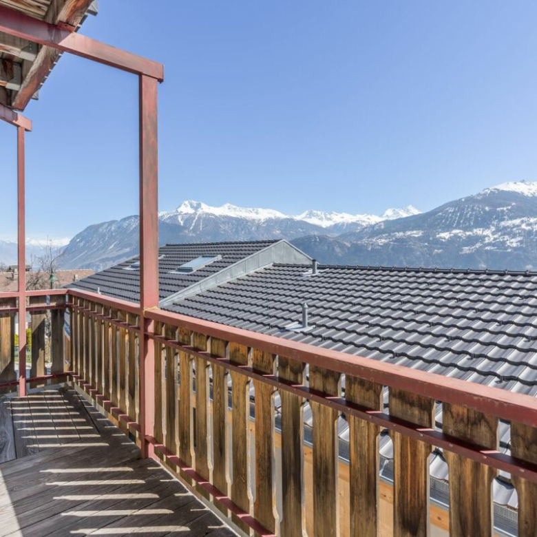 Superbe attique neuf de 4,5 pièces - Espace, lumière et 15'000 CHF d'économie