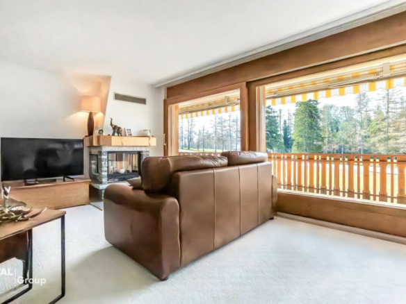 A haven of peace by the lakeside? An ideal secondary residence