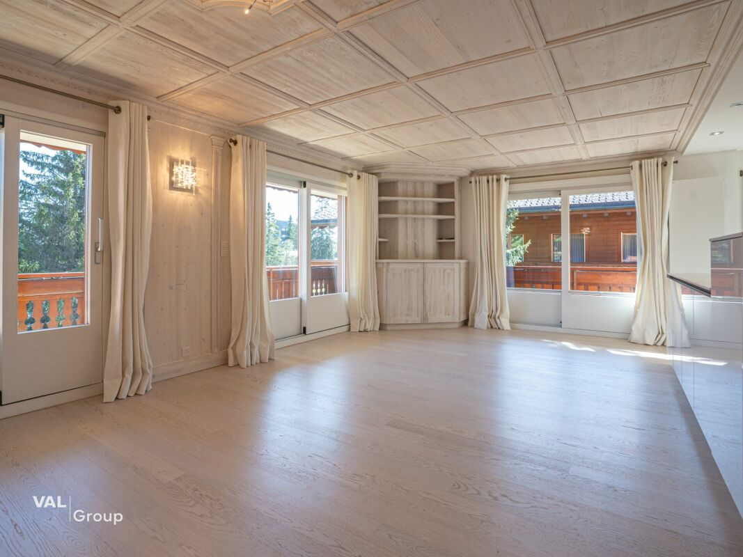 Alpine apartment with view of Étang Blanc in Crans-Montana
