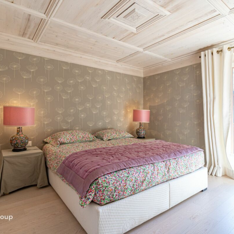Alpine apartment with view of Étang Blanc in Crans-Montana