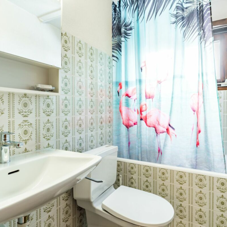 Spacious furnished 4.5-room apartment in Eischoll – sunny exposure with two balconies