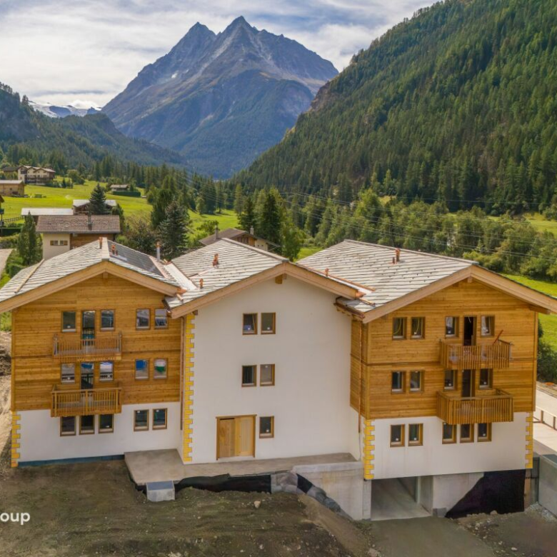 Einzigartiges Alpenpanorama - Wunderschöne, helle und geräumige 4,5-Zimmer-Wohnung.