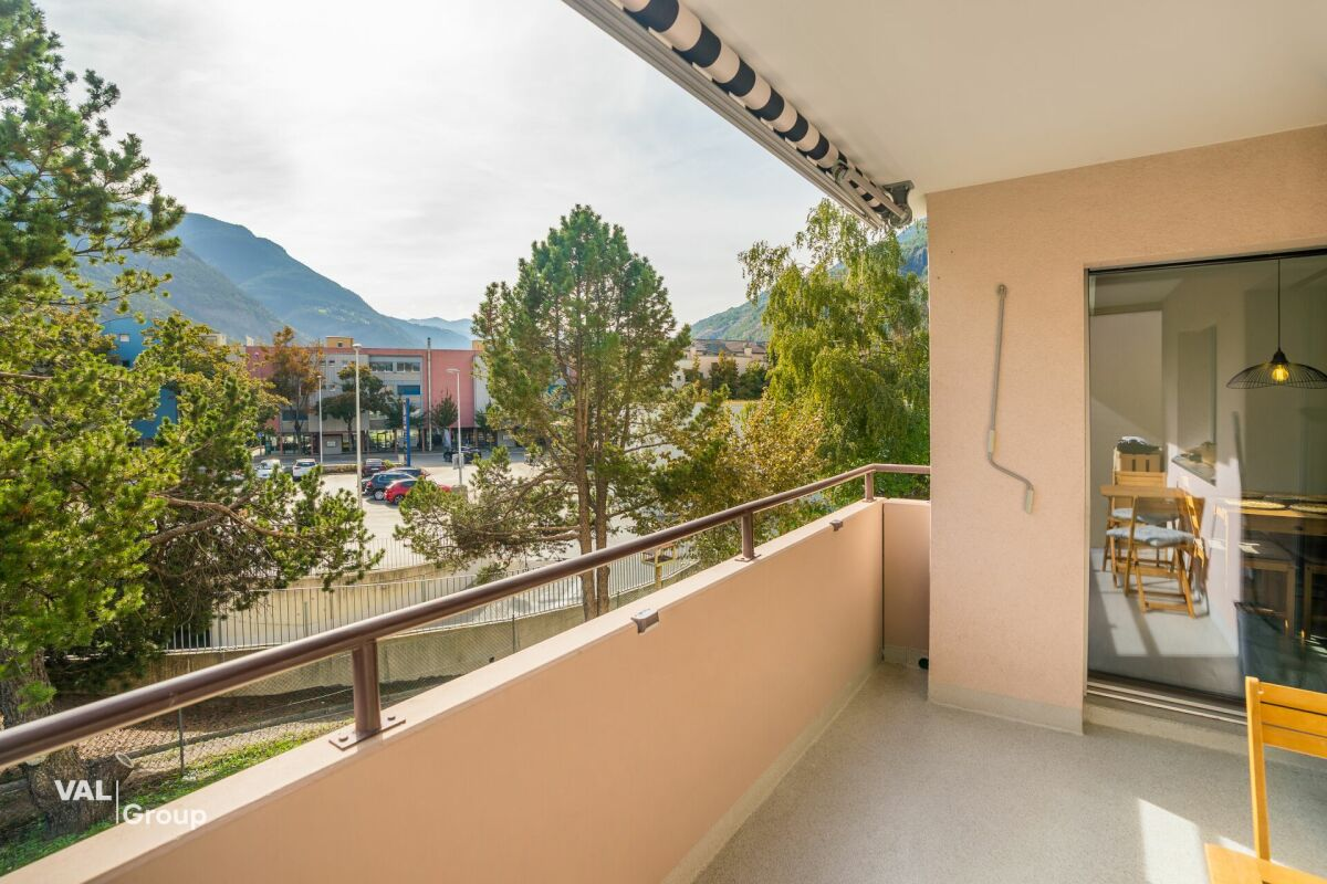 Charmant appartement avec balcon au cœur de Glis