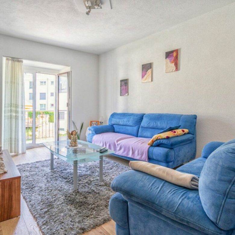 Appartement modernisé de 3,5 pièces au cœur de Glis