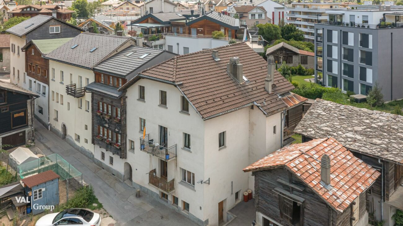 Appartement modernisé de 3,5 pièces au cœur de Glis