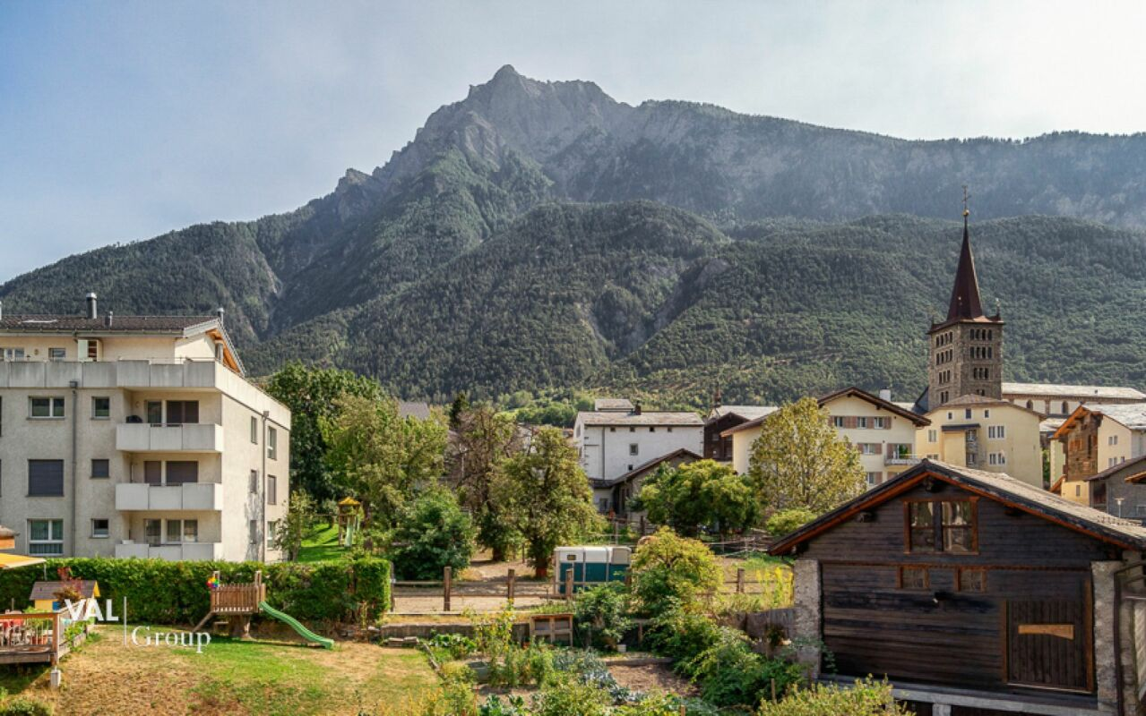 Appartement modernisé de 3,5 pièces au cœur de Glis