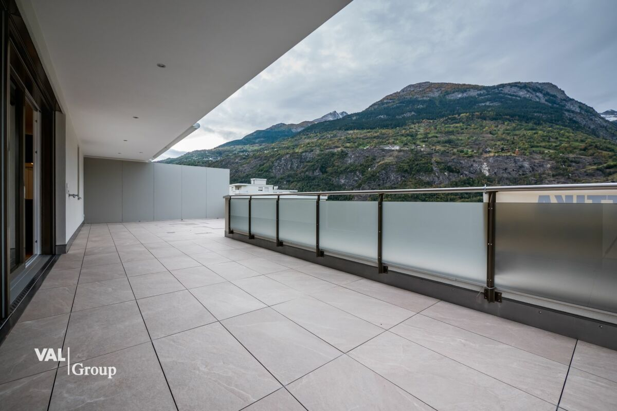 Appartement de luxe en dernier étage avec une belle vue