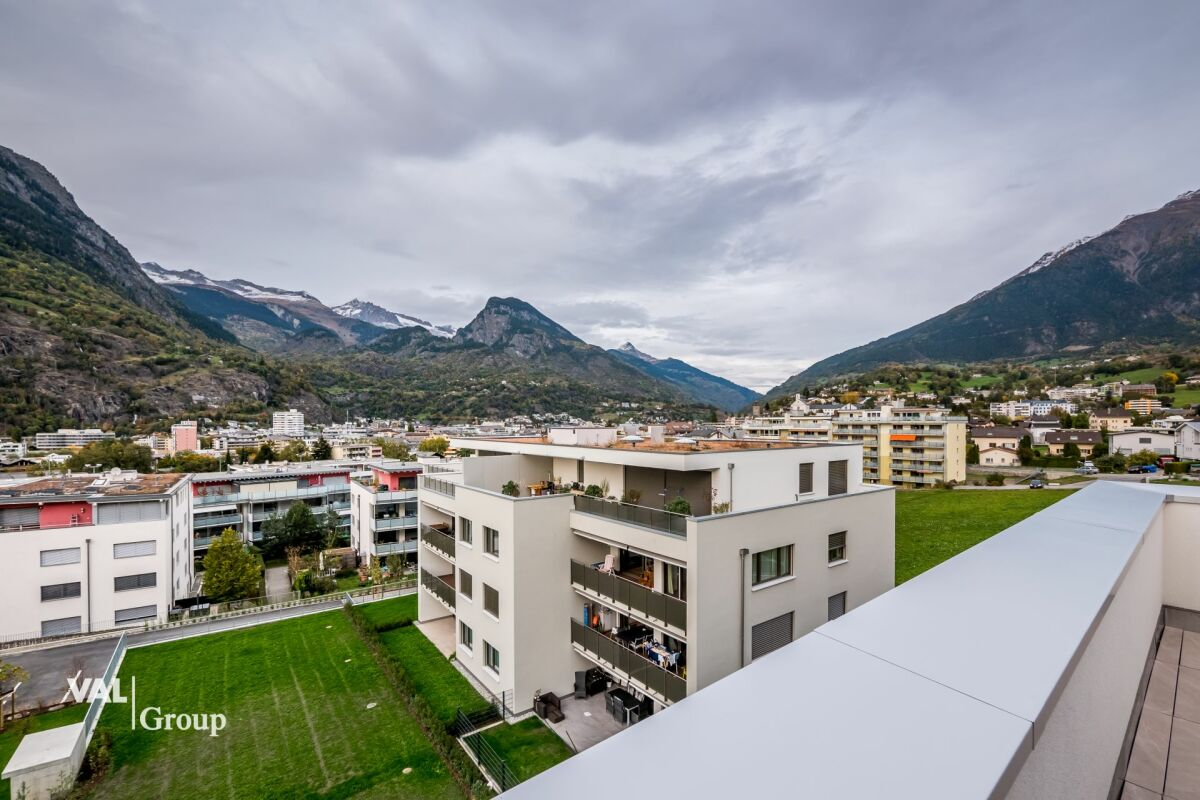 Appartement de luxe en dernier étage avec une belle vue