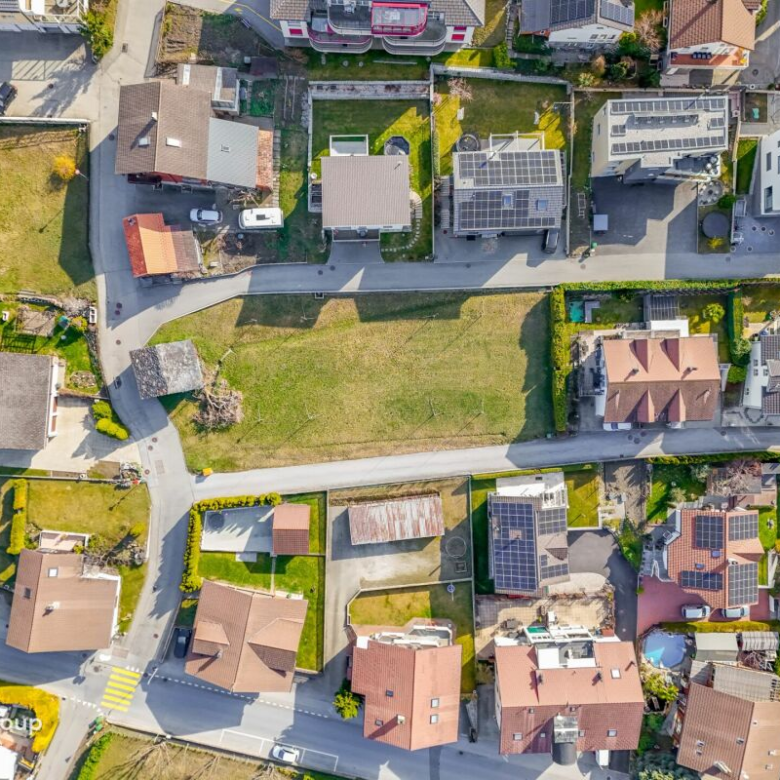 Un logement confortable et adapté aux familles, avec deux terrasses