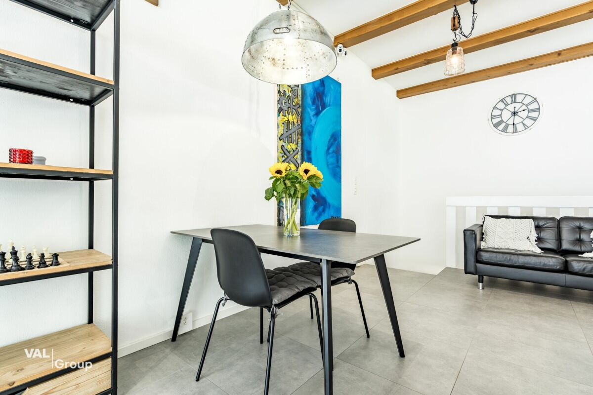 Eine Wohnung, die weit über das Gewöhnliche hinausgeht (Hauptwohnsitz)