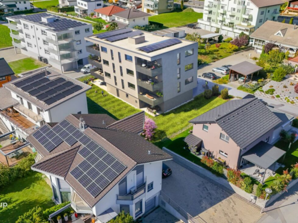 Ein hochwertiger Neubau, elegant und voller Licht