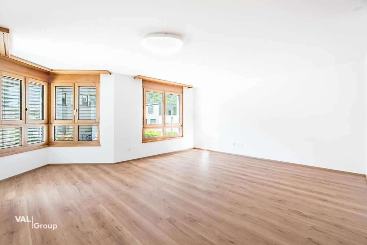 Tastefully renovated 4.5-room apartment in a quiet neighborhood in Raron