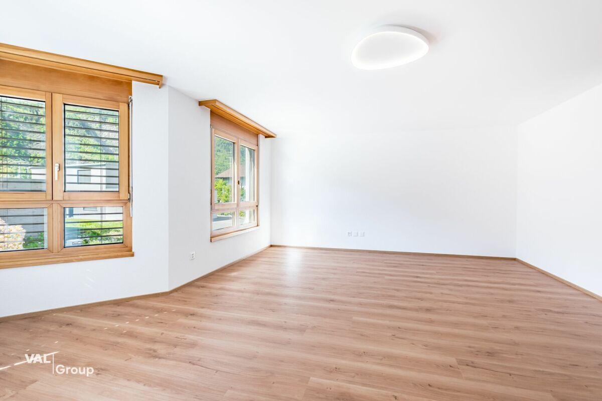 Tastefully renovated 4.5-room apartment in a quiet neighborhood in Raron
