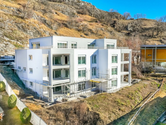 Neubau – moderne Traumwohnung in wunderschöner Umgebung
