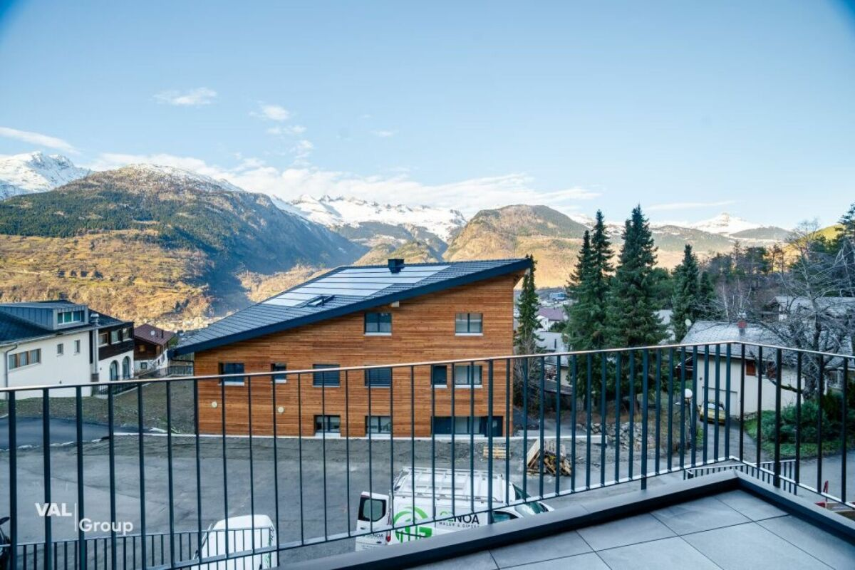 Top - Liegenschaft zu vermieten - 3,5-Zimmer-Wohnung mit atemberaubender Aussicht