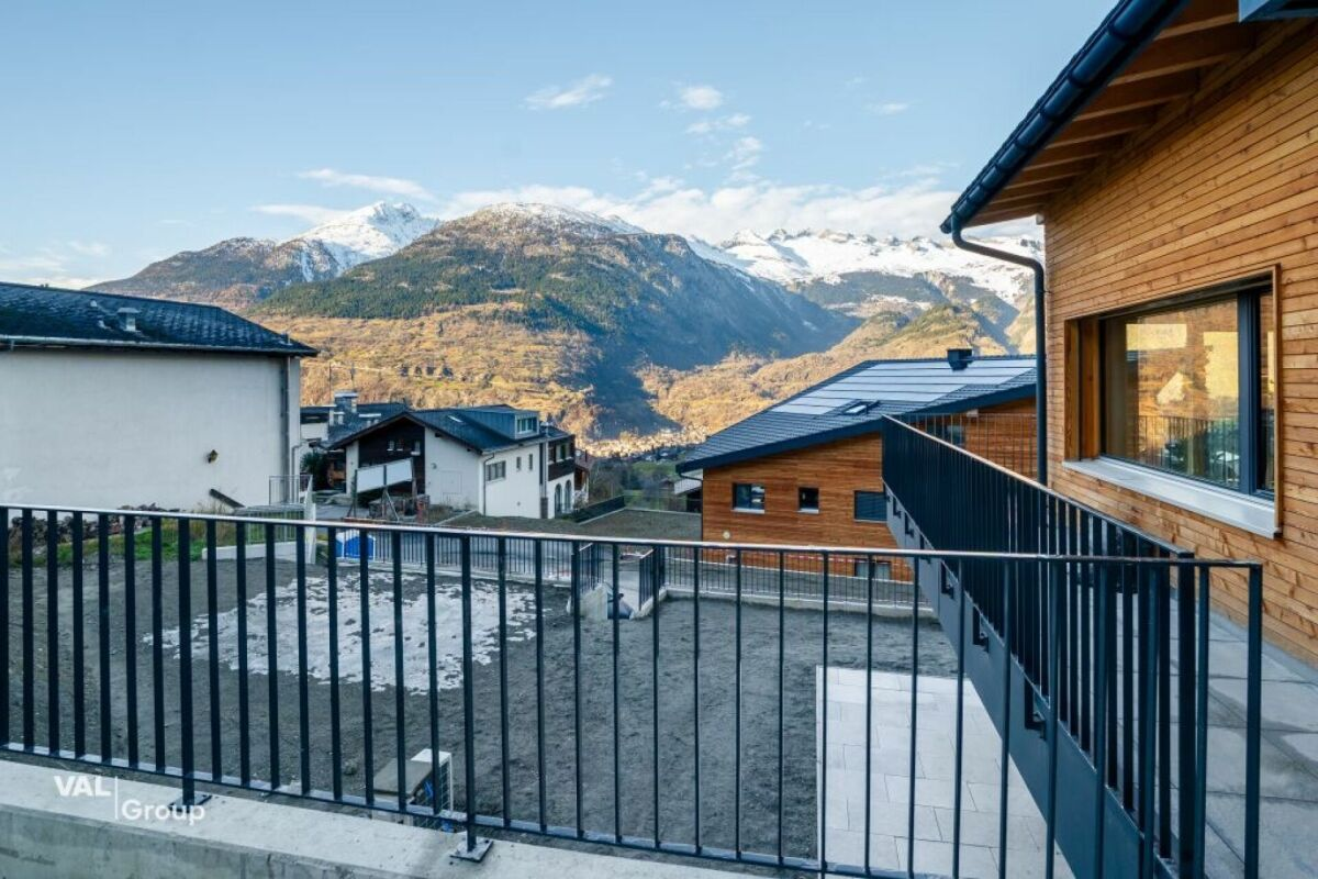 Top - Liegenschaft zu vermieten - 3,5-Zimmer-Wohnung mit atemberaubender Aussicht