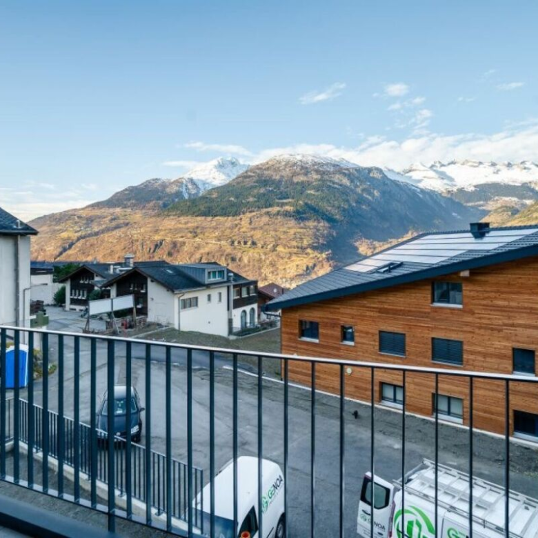 Top - Liegenschaft zu vermieten - 3,5-Zimmer-Wohnung mit atemberaubender Aussicht