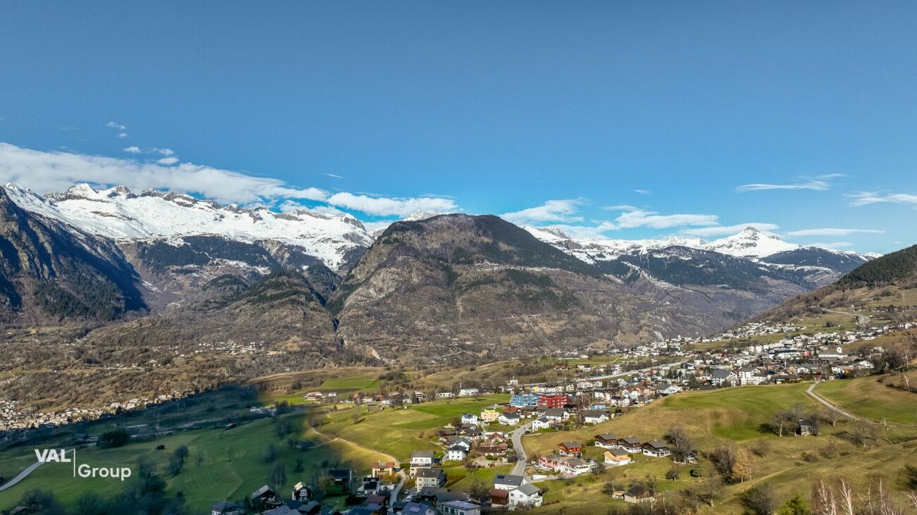Top - Liegenschaft zu vermieten - 3,5-Zimmer-Wohnung mit atemberaubender Aussicht