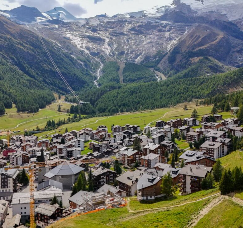Résidence Le Roc : appartements luxueux offrant un confort 5 étoiles et une vue panoramique sur les montagnes