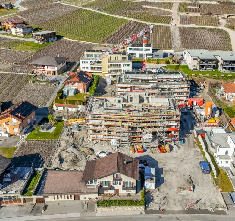 Luxus-Neubauwohnung: ein heller und eleganter Wohnraum