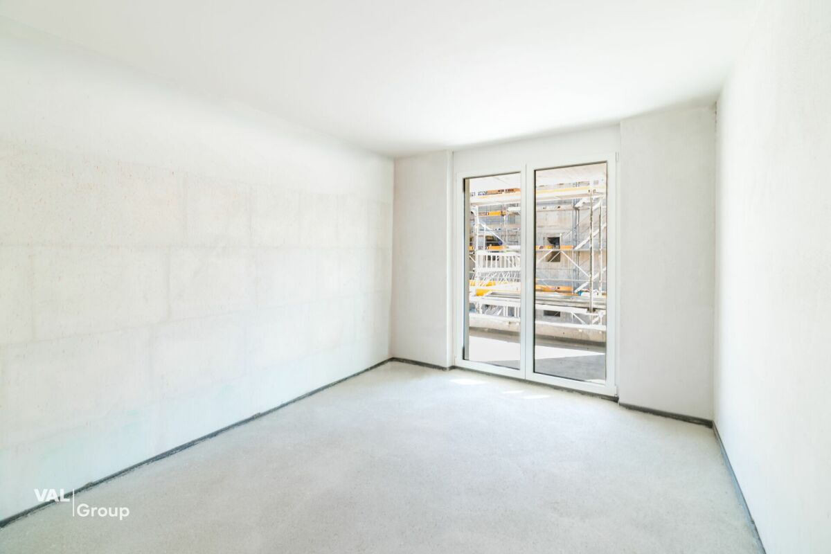 Luxus-Neubauwohnung: ein heller und eleganter Wohnraum