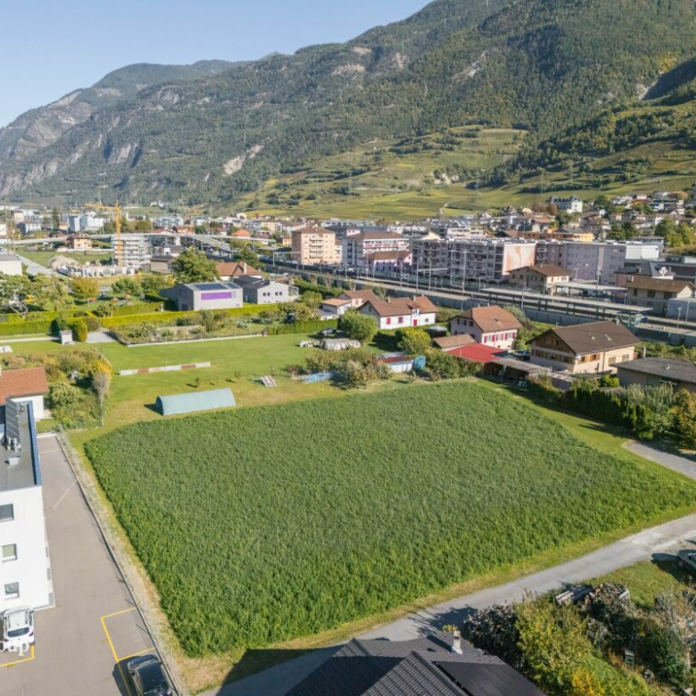 Économisez 15 000 CHF. Superbe appartement neuf de 3,5 pièces au rez-de-chaussée avec jardin