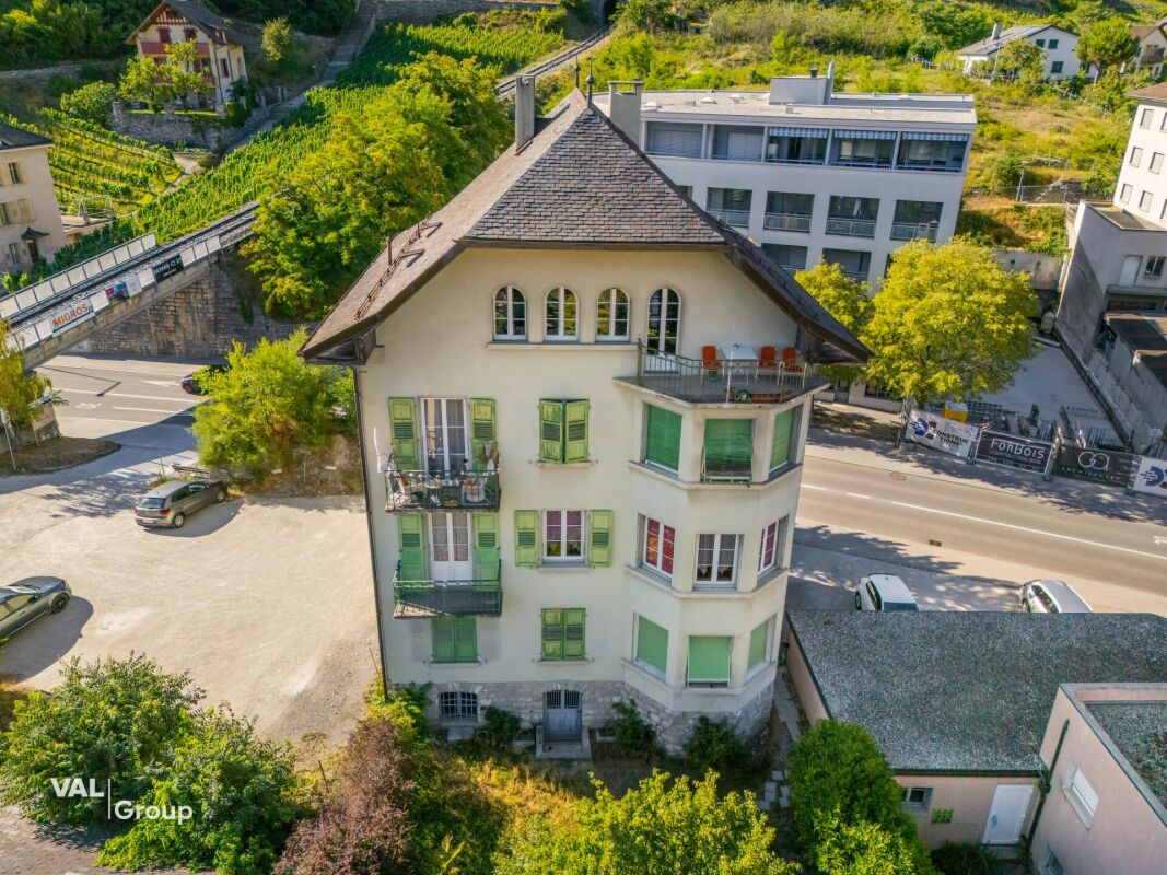 Charme et espace à deux pas du centre de Sierre