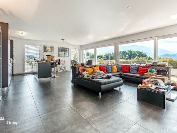 Ihr neues Zuhause in Savièse: eine helle 5,5-Zimmer-Wohnung mit Balkon