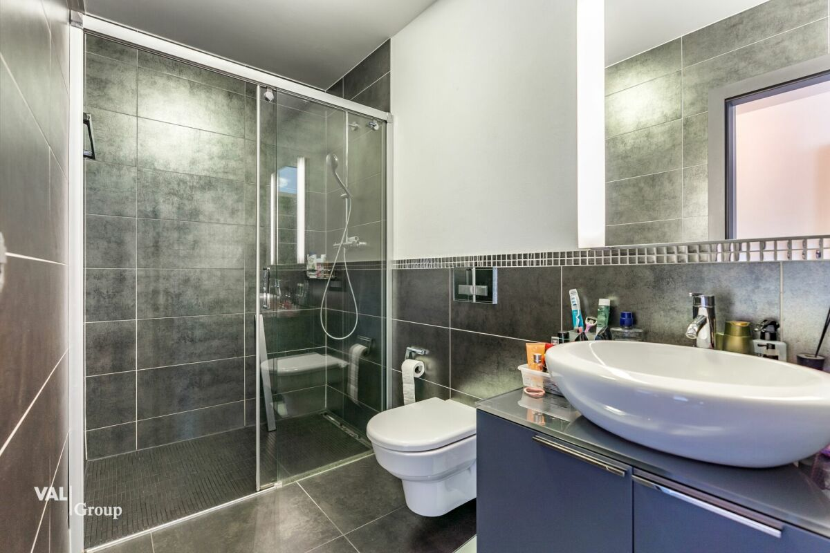 Your new home in Savièse: a bright 5.5-room apartment with balcony