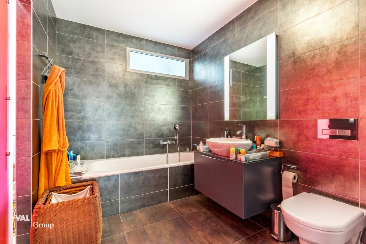 Your new home in Savièse: a bright 5.5-room apartment with balcony