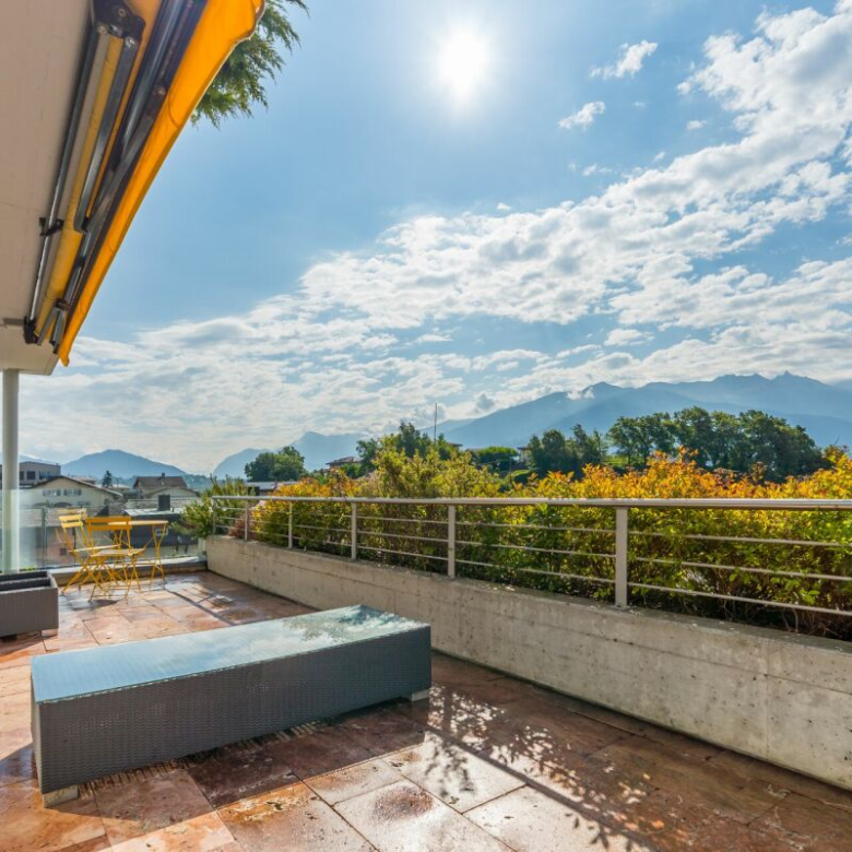 Your new home in Savièse: a bright 5.5-room apartment with balcony