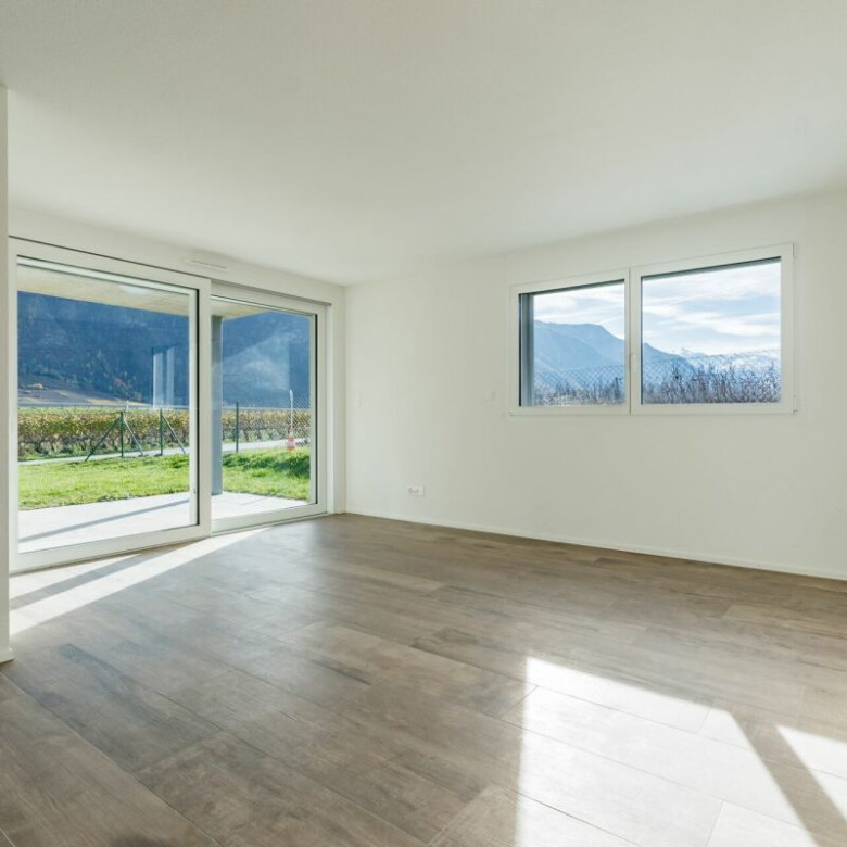 Élégant appartement neuf de 3,5 pièces, alliant confort et luminosité, avec terrasse et jardin privé