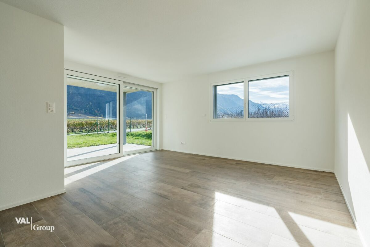 Élégant appartement neuf de 3,5 pièces, alliant confort et luminosité, avec terrasse et jardin privé