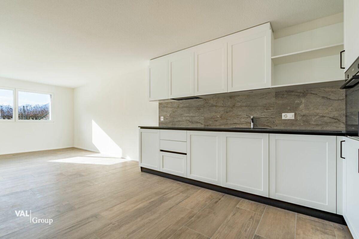 Élégant appartement neuf de 3,5 pièces, alliant confort et luminosité, avec terrasse et jardin privé