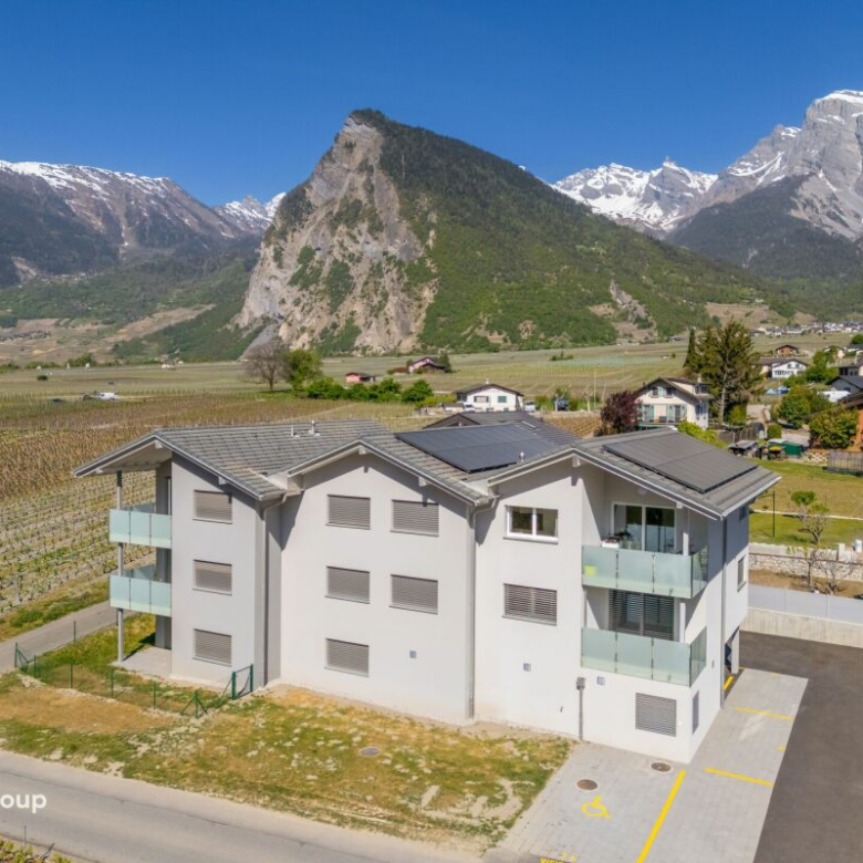Élégant appartement neuf de 3,5 pièces, alliant confort et luminosité, avec terrasse et jardin privé