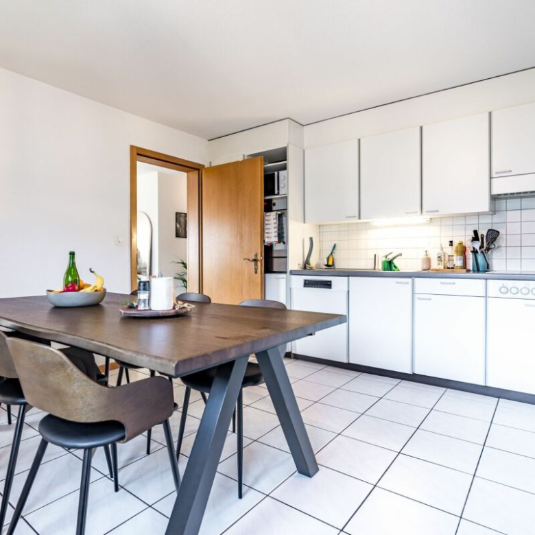A home where calm, sunshine and mountain views reign
