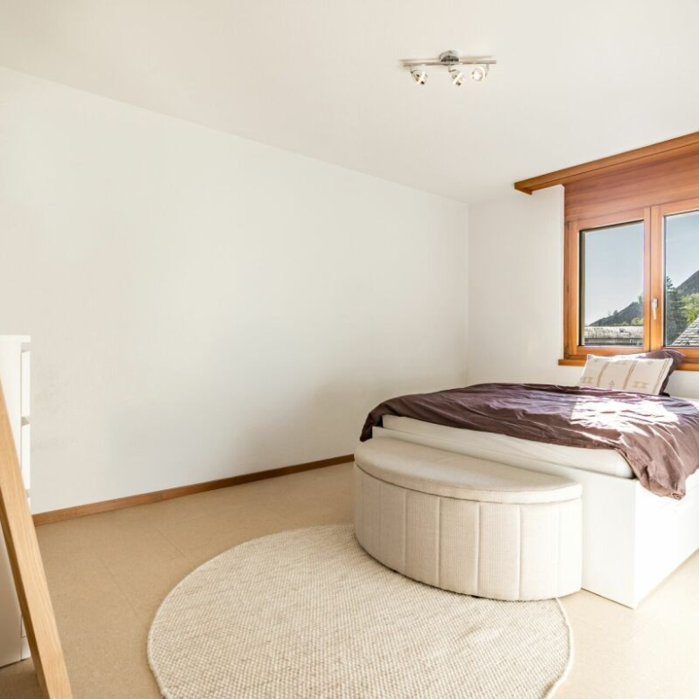 A home where calm, sunshine and mountain views reign