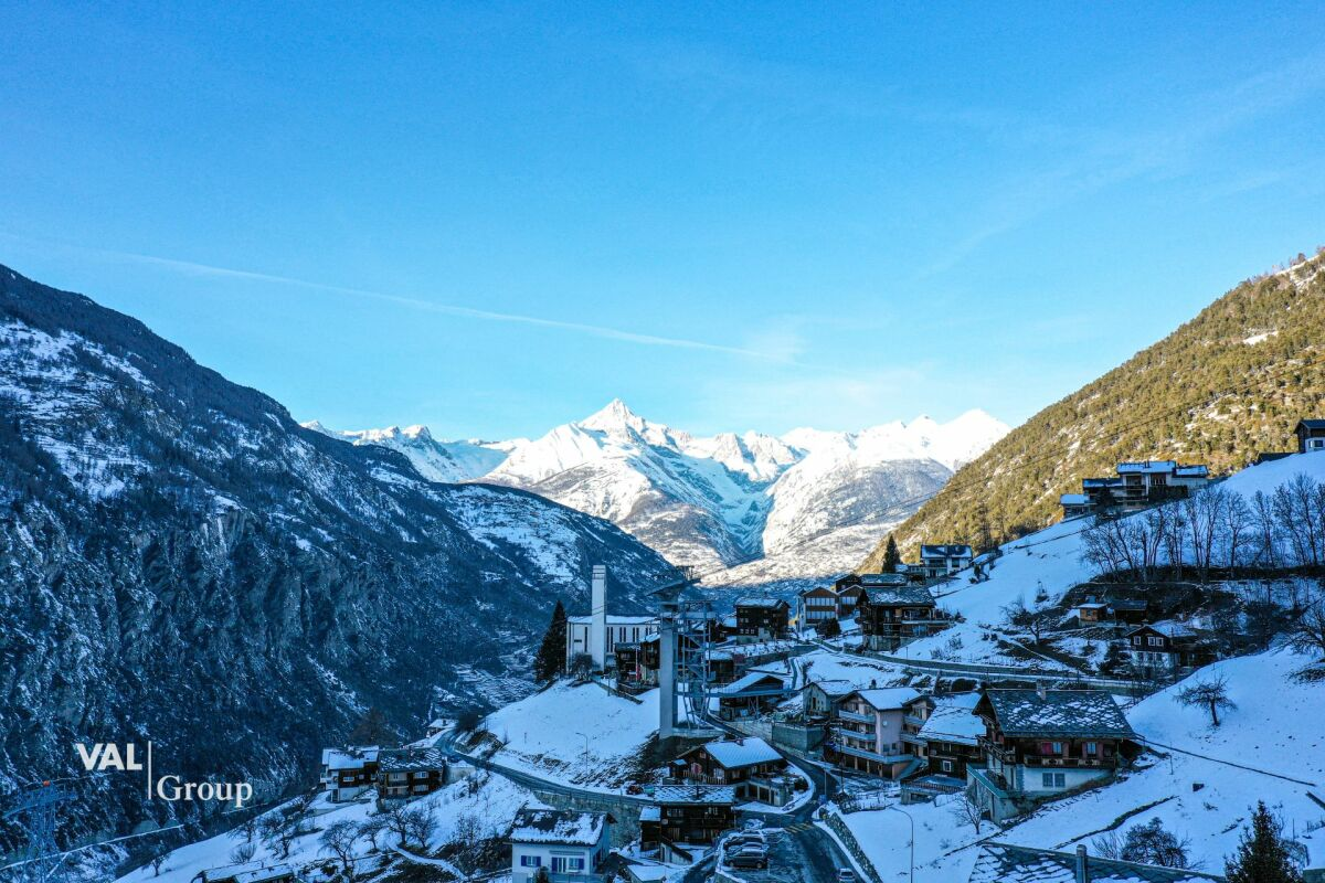 Where the sun, breathtaking views and a sense of security meet