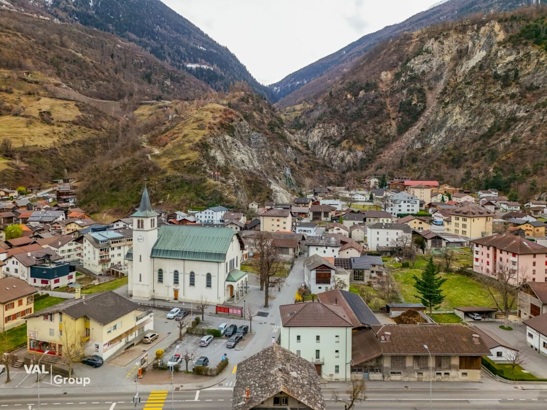 Rénovée avec goût, spacieuse et pleine de charme