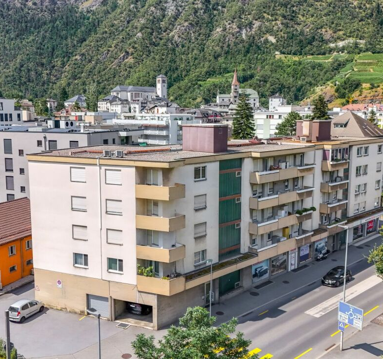 Un logement moderne de 5,5 pièces au cœur de Viège : spacieux, central et adapté aux familles